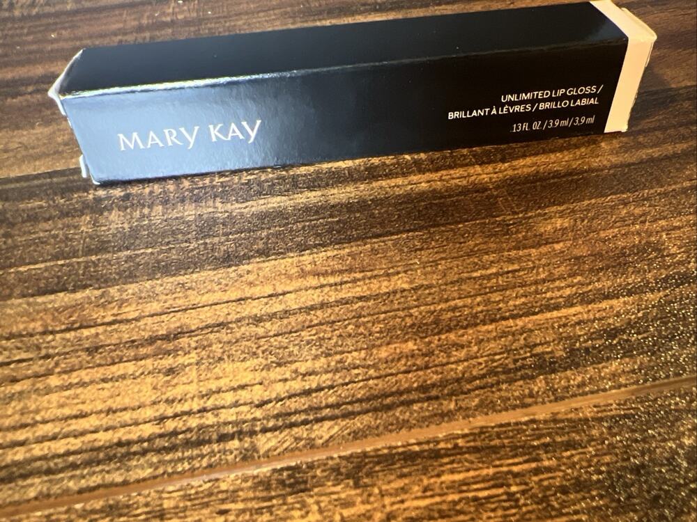 New In Box Mary Kay Unlimited Lip Gloss Chocolate Nude #153491 Full Size